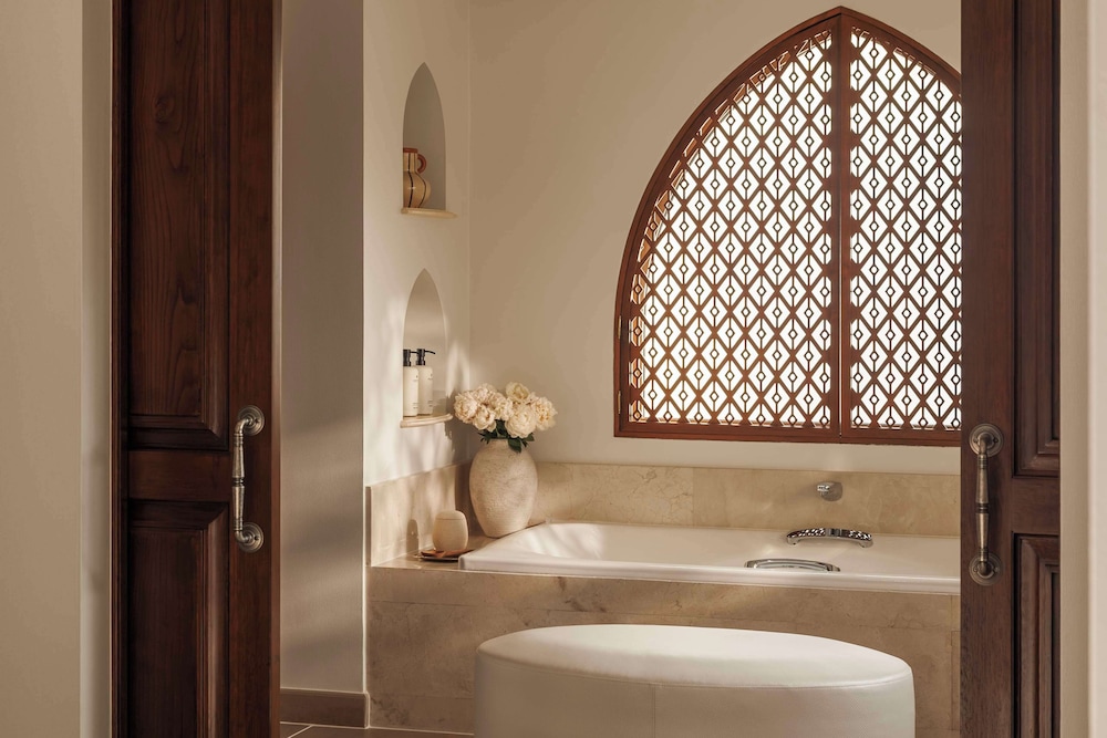 Residence Rooftop Suite (adults Only) - Drift Beach Club Access,  Host Service, Afternoon Tea