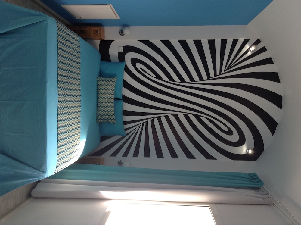 Panoramic Double or Twin Room, 1 King Bed (Pacha) photo 2