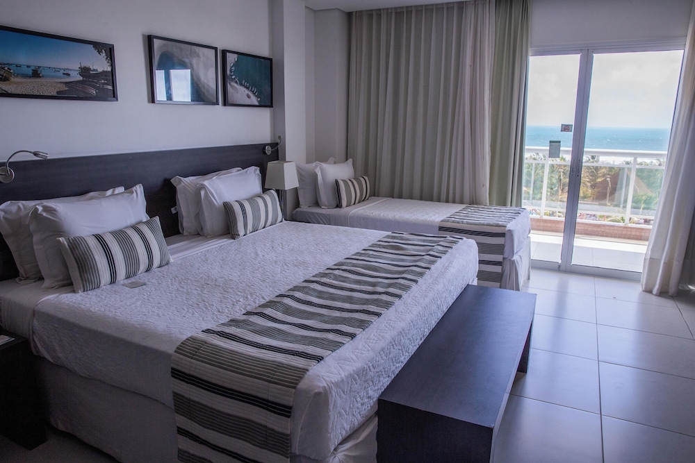 Deluxe Room, Pool View
