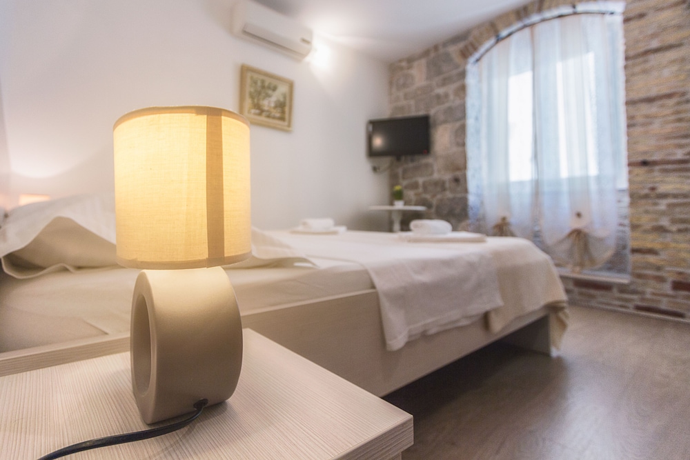 Design Double Room photo 3