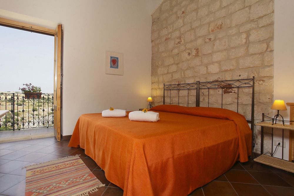 Economy Double or Twin Room