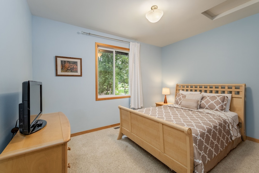 House, 3 Bedrooms photo 1