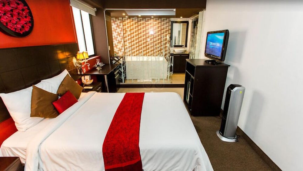 Executive Suite