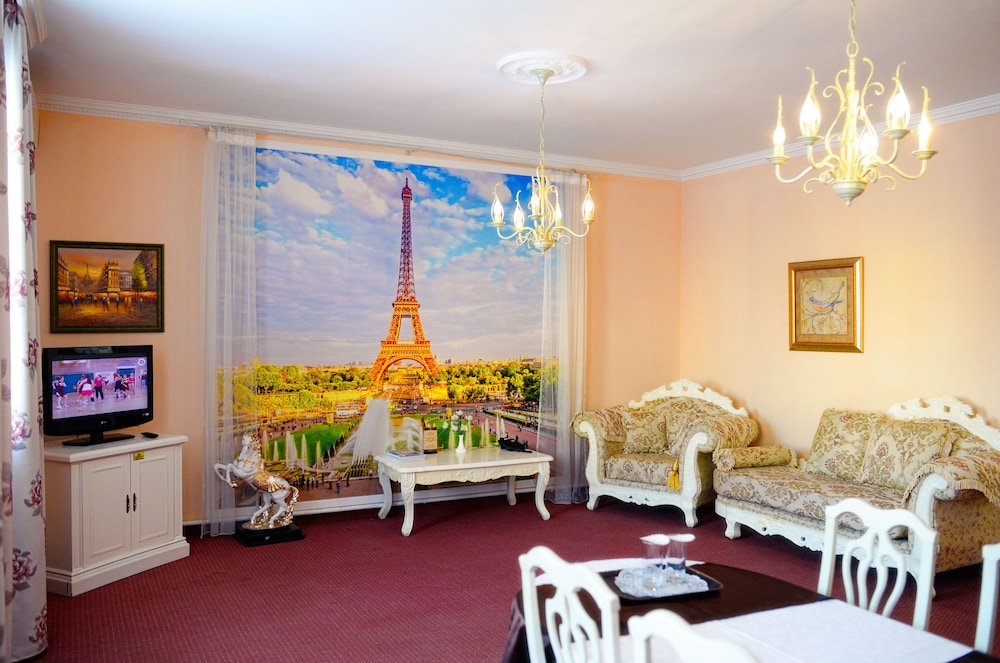 Suite, 1 Bedroom photo 3