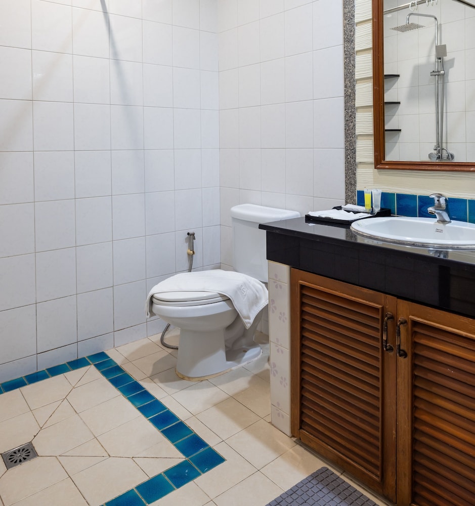 Standard Double Room - Photo 6