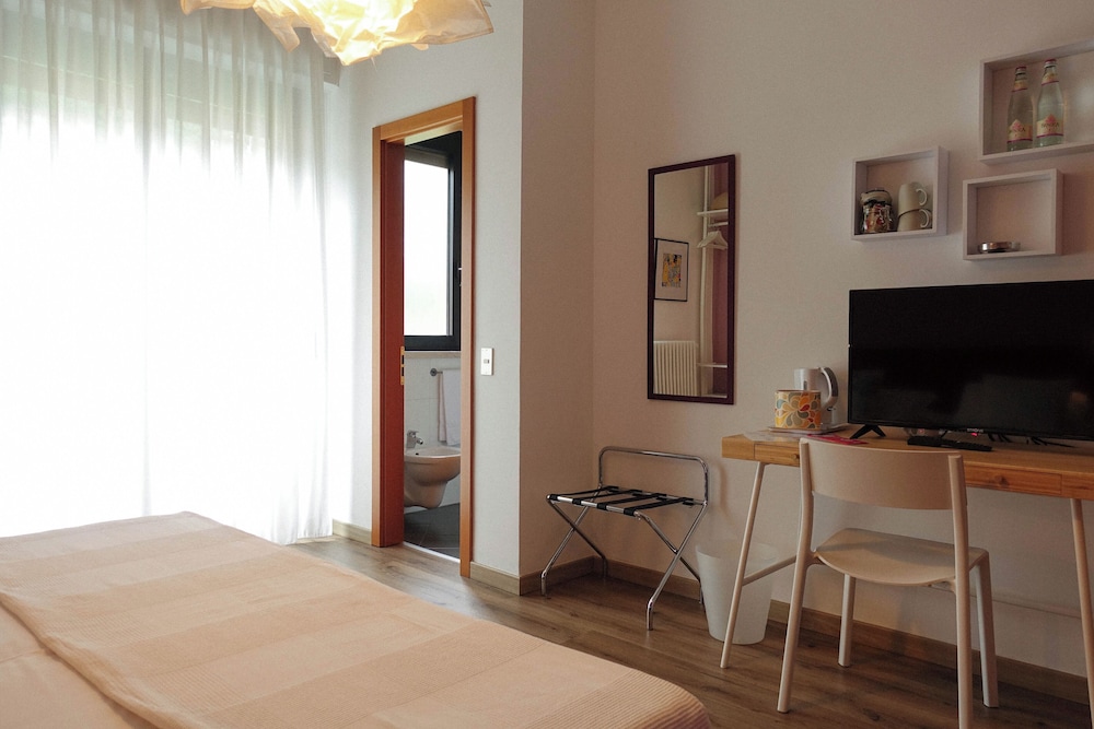Comfort Double Room, Balcony, Mountain View photo 3