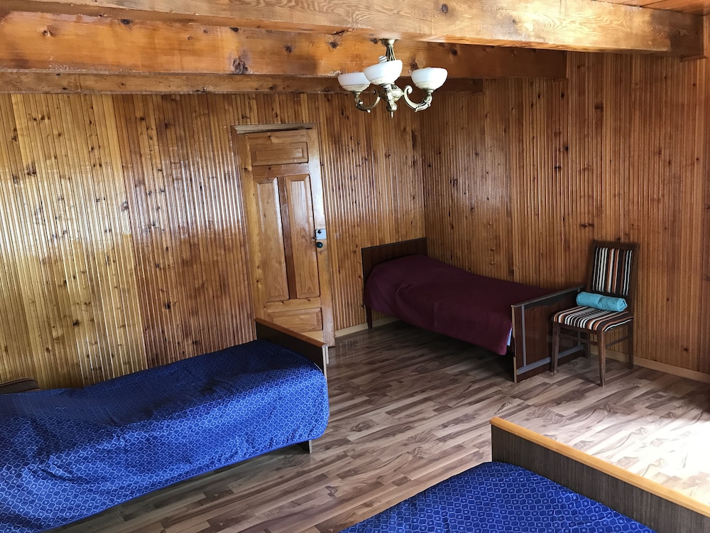 Economy Room photo 1