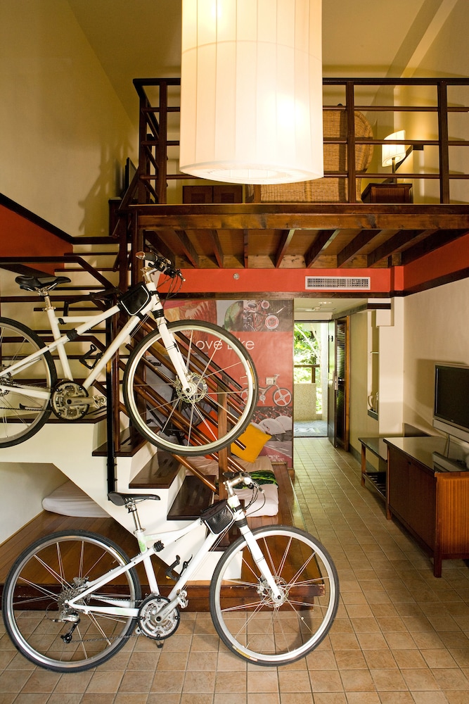 Bike Quadruple Room, Mezzanine photo 3