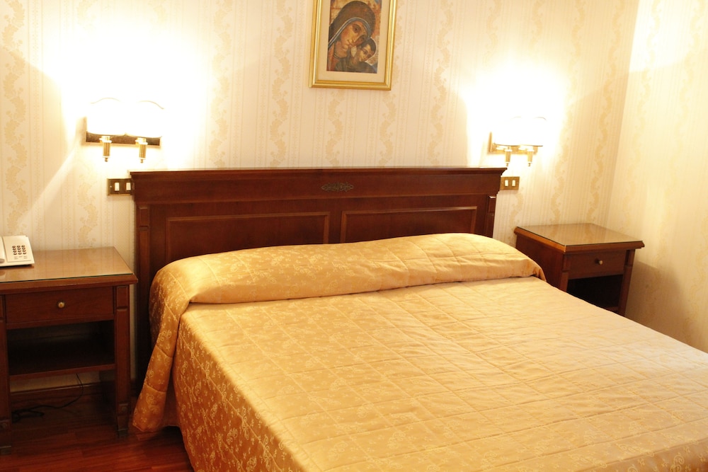 Quadruple Room photo 3