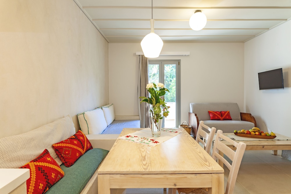 Apartment, 1 Bedroom (living room, 2 room apartment)
