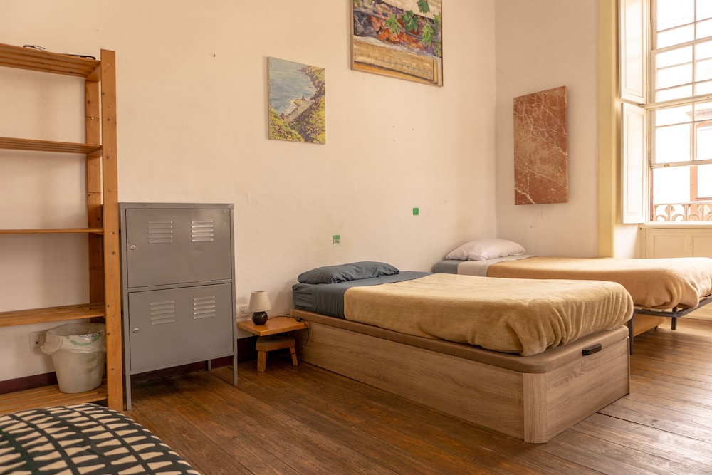 Bed in shared dormitory of 6 beds photo 3