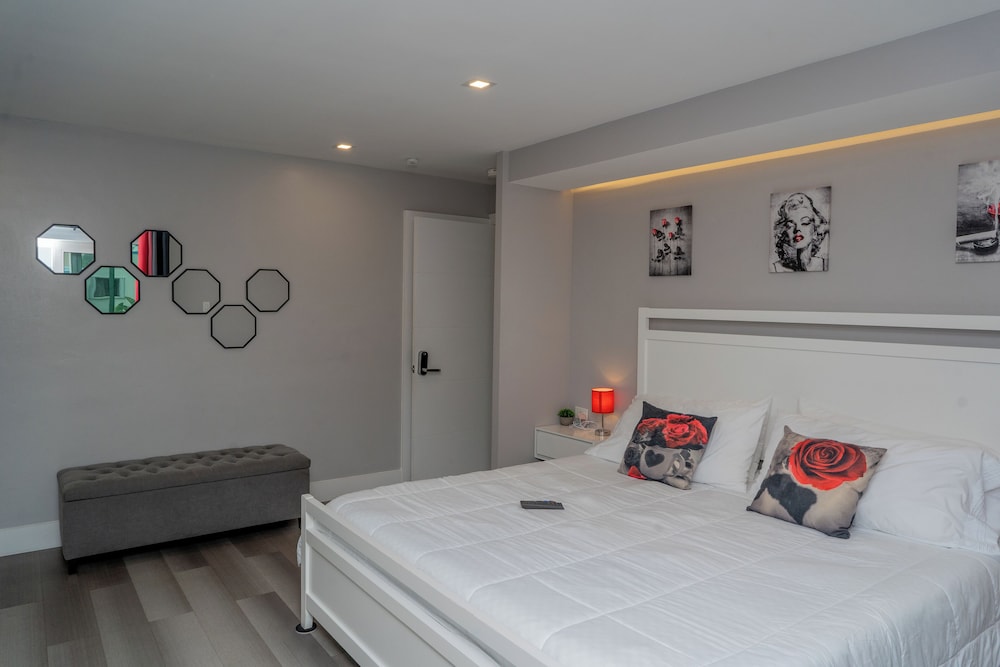 Premium Single Room photo 3