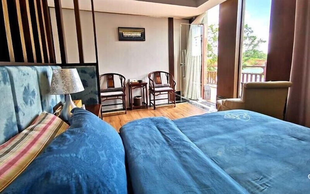 Design Double Room (F)
