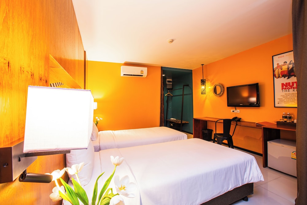 Standard Twin Room, Balcony photo 3