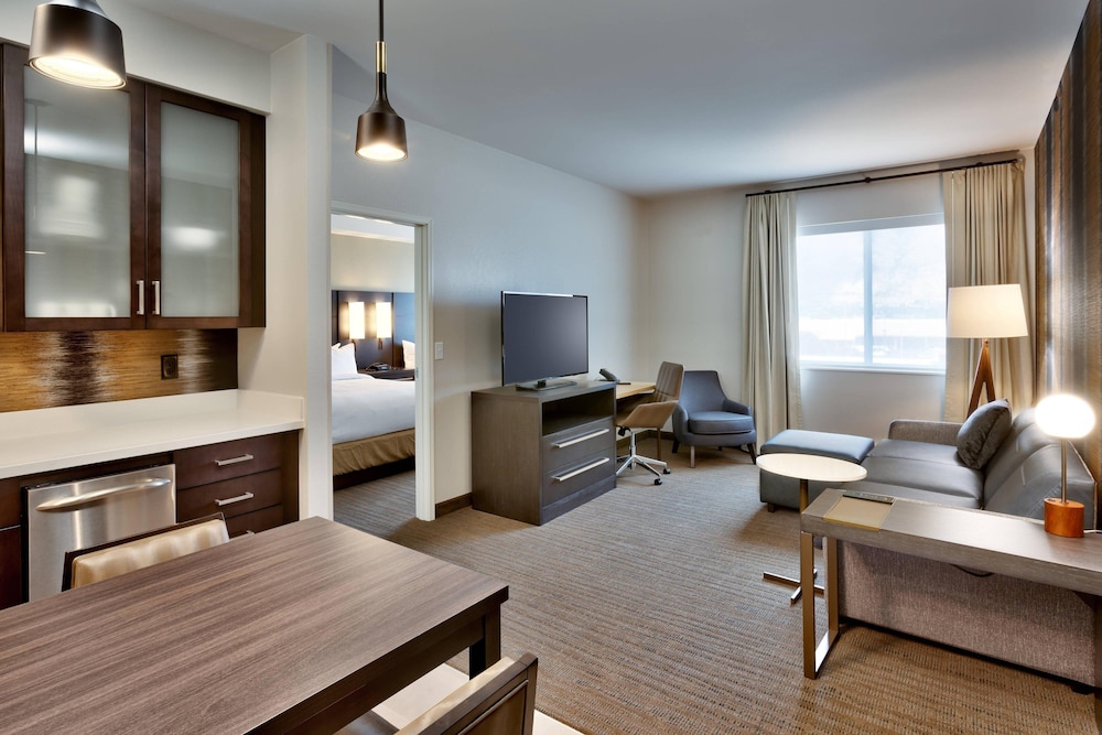 Suite, 2 Bedrooms (Hearing Accessible) photo 3