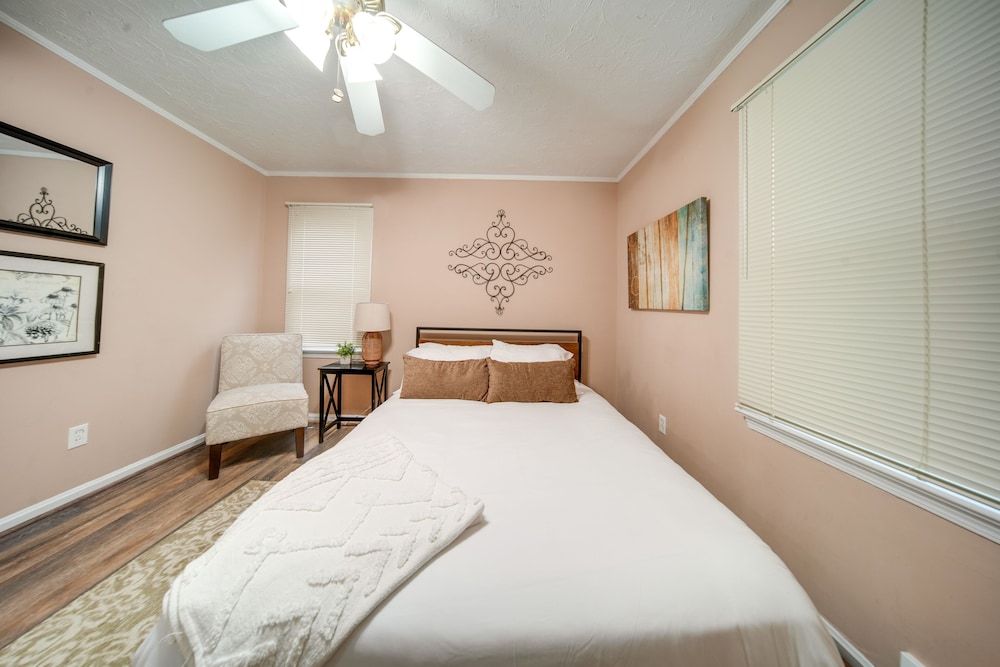 Cottage (2 Bedrooms) photo 1