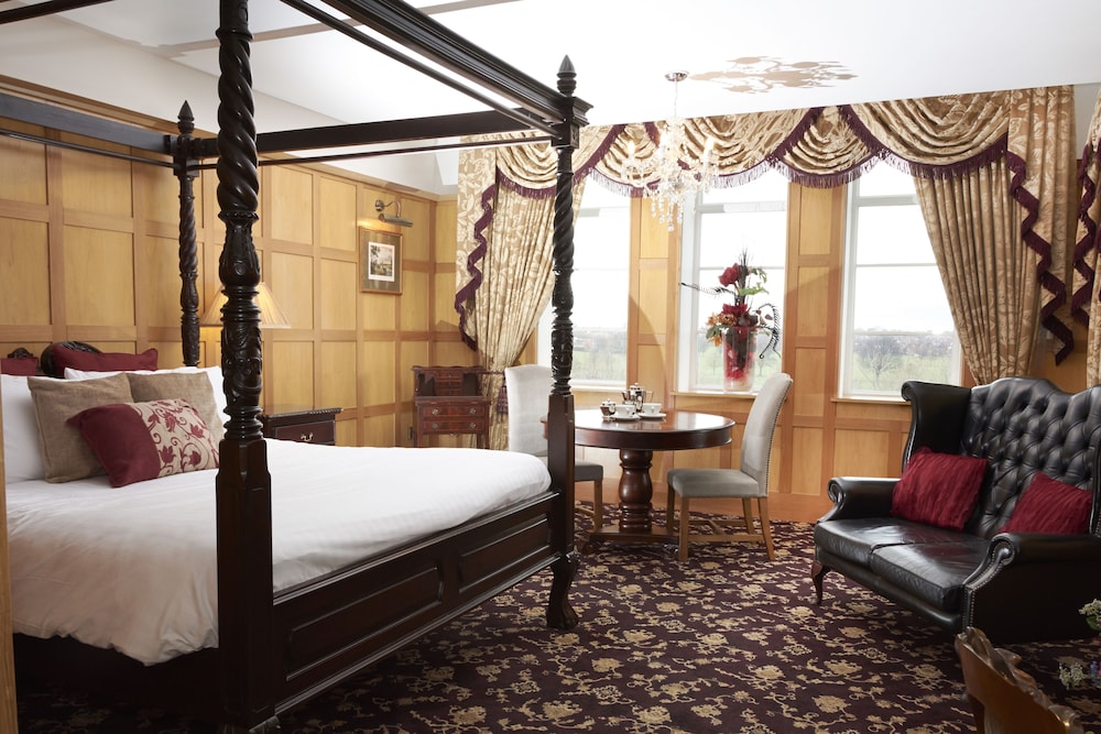 Deluxe Room, Non Smoking (Feature Room) photo 3