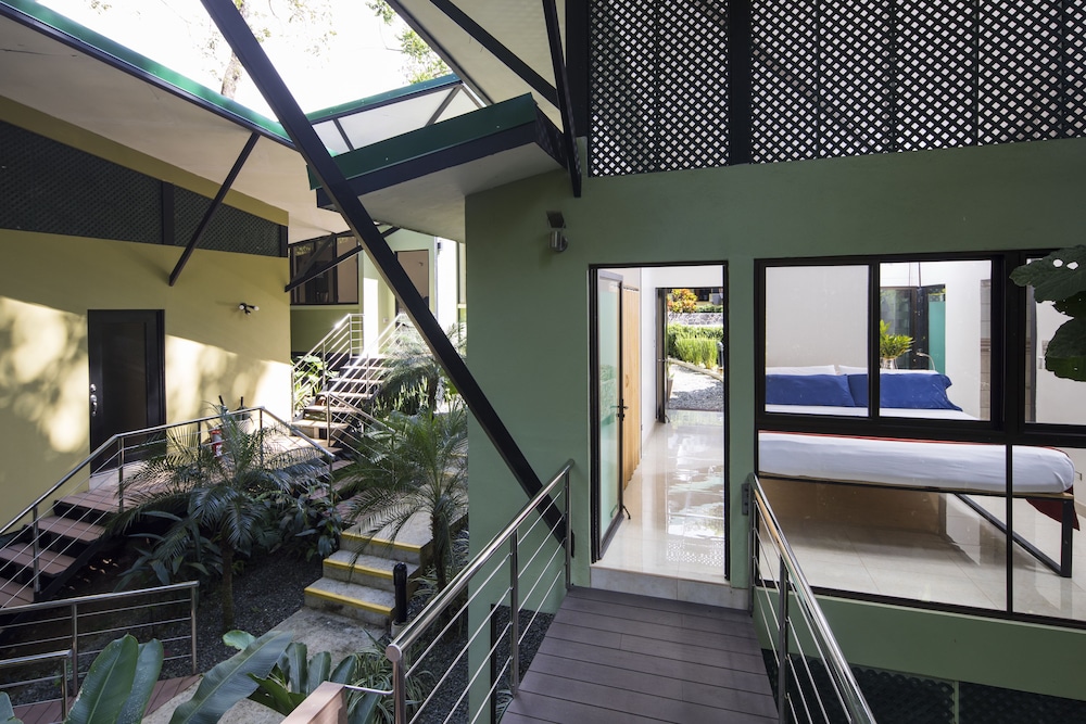 Standard Bungalow, 1 King Bed, Balcony, Mountain View (Brunka) photo 3