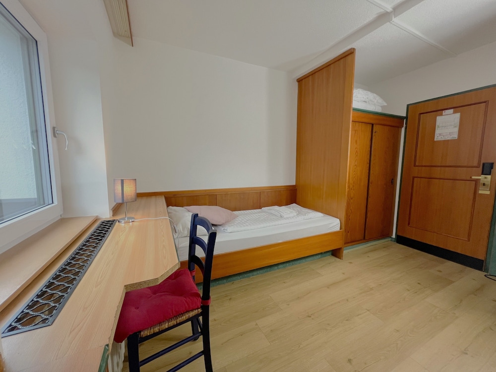 Basic Double or Twin Room