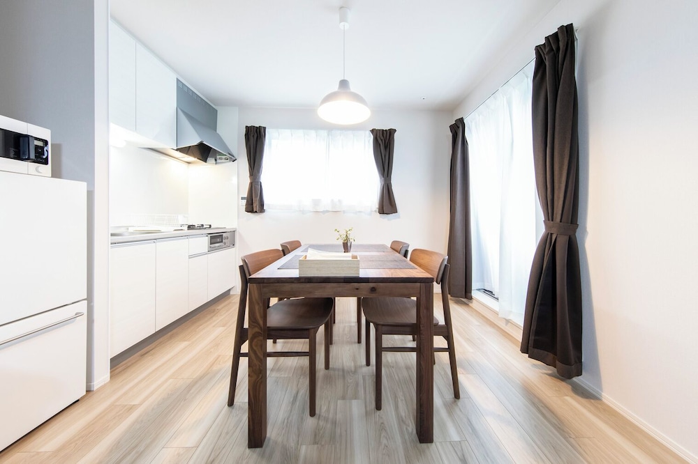 Logement Aile Room 201 - 1LDK, Non-Smoking (Warm Brown-Toned Apartment) photo 2