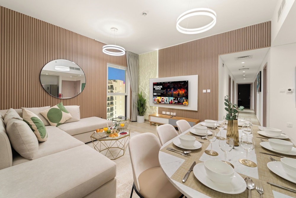 Superior Apartment, Balcony, Canal View