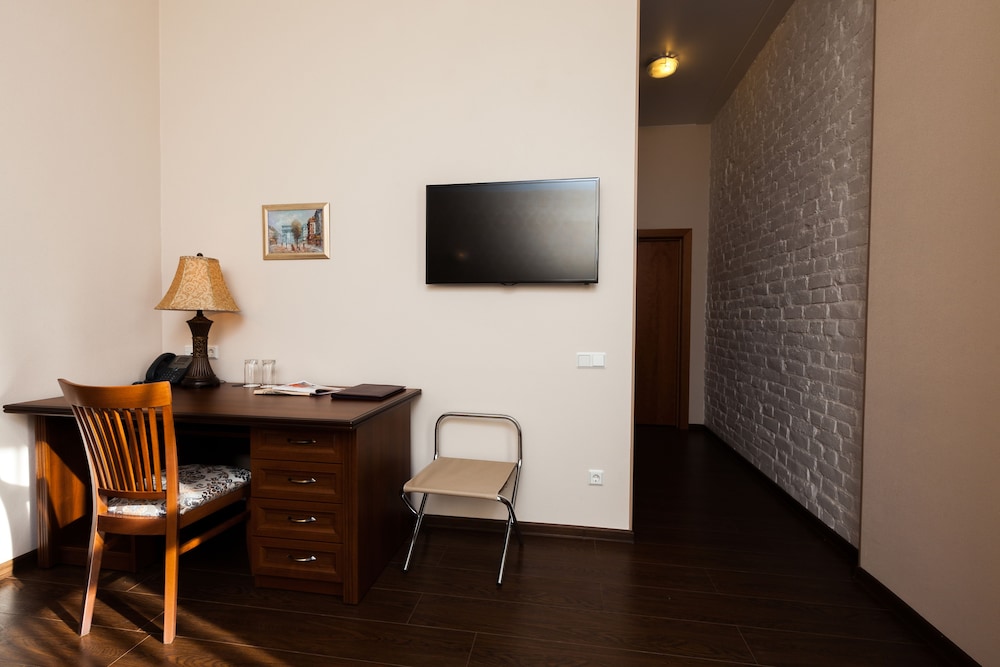 Superior Double or Twin Room photo 3
