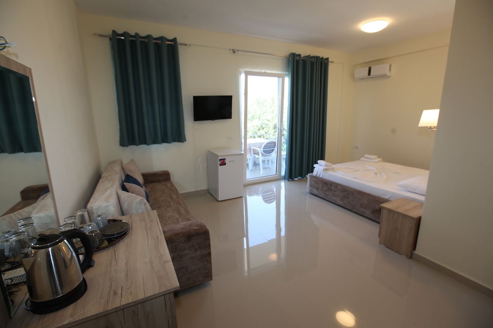 Quadruple Room, Balcony