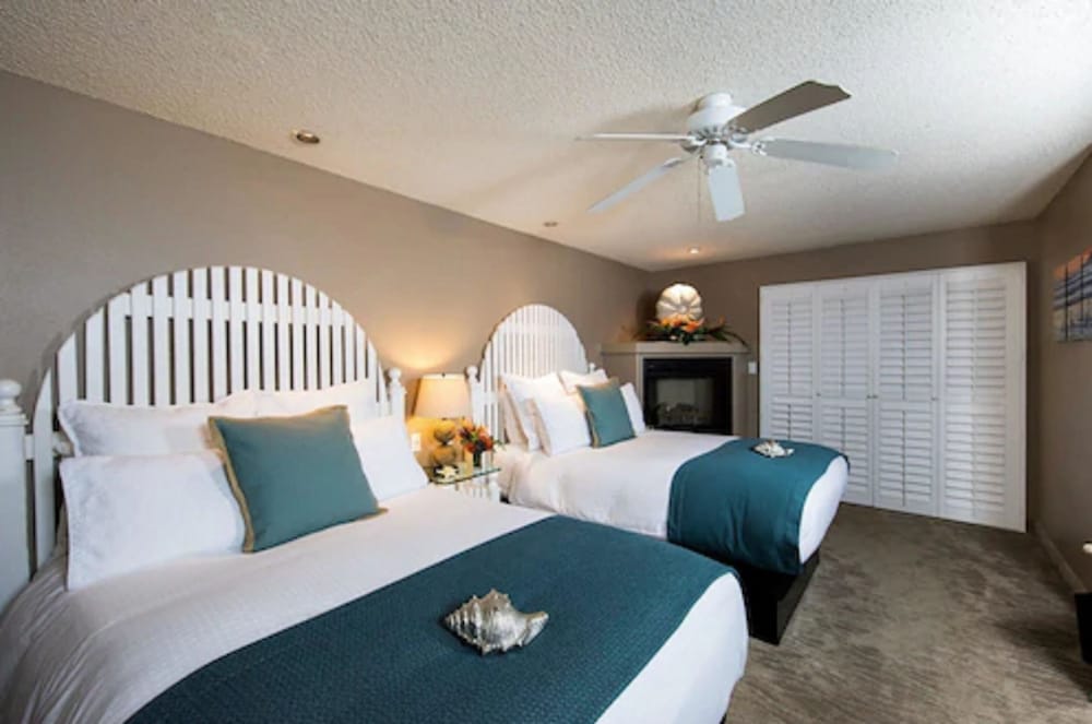 2 Double Beds, City View Balcony with Hot Tub photo 1