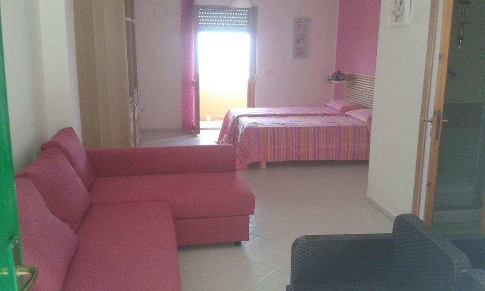 Room, Private Bathroom