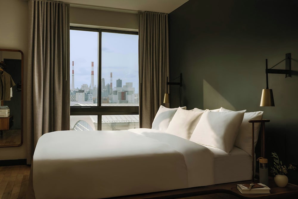 Room, 1 King Bed