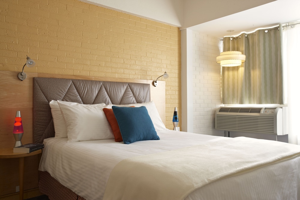 Basic Double Room photo 1