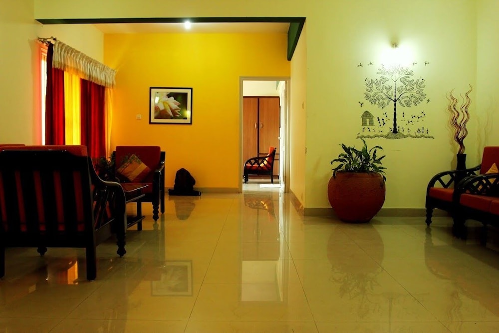 Sky Room - Photo 3
