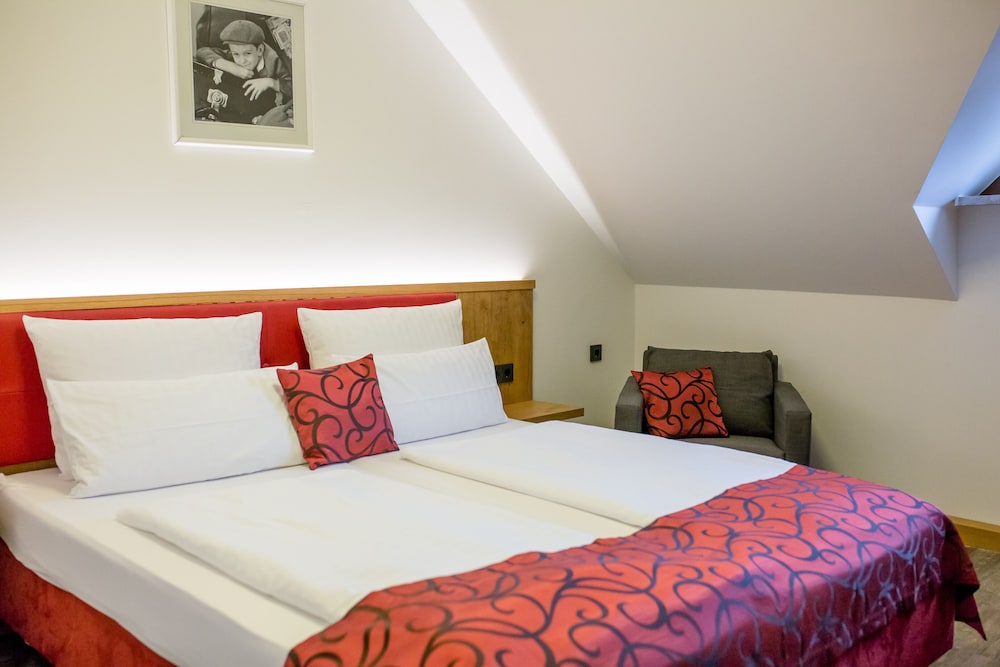 Superior Double Room, Annex Building photo 3