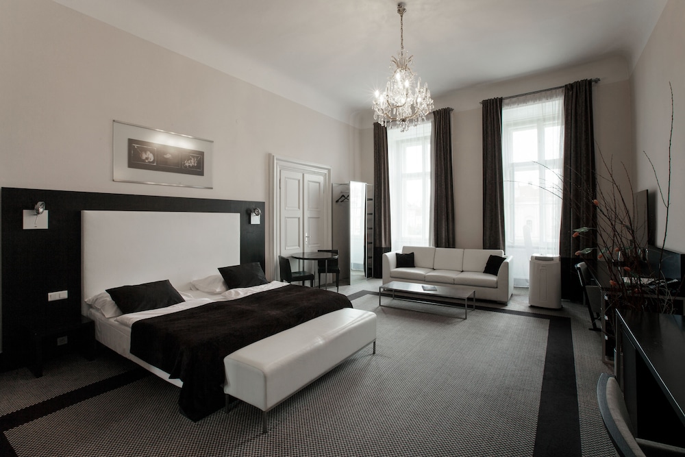 Executive Room, Balcony