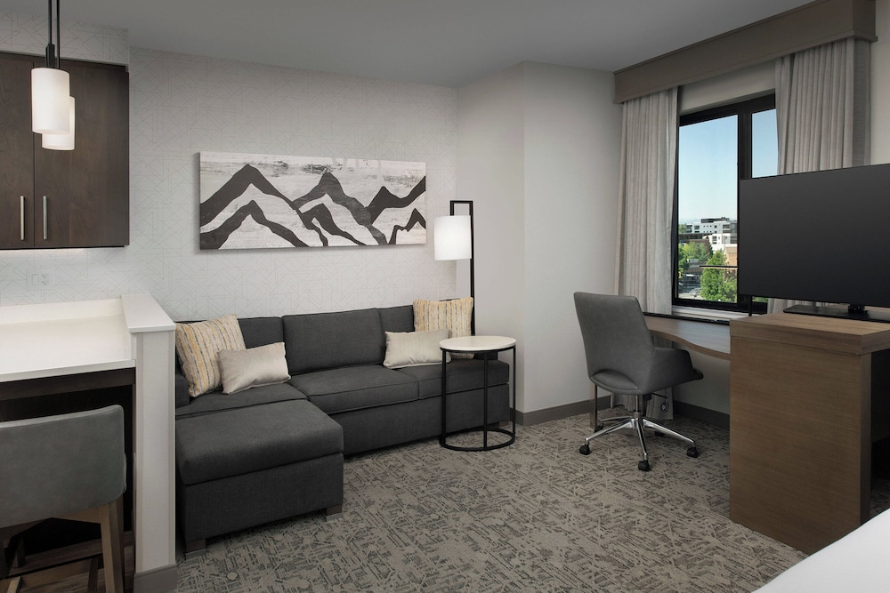Studio, Multiple Beds - Photo 6