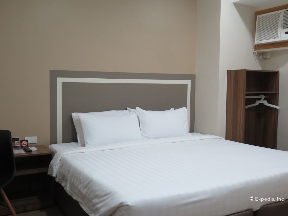 Standard Double Room photo 3