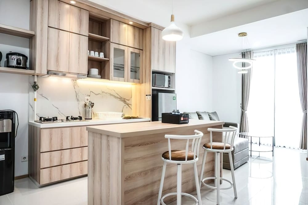 Premium Apartment, 2 Bedrooms, Balcony, City View