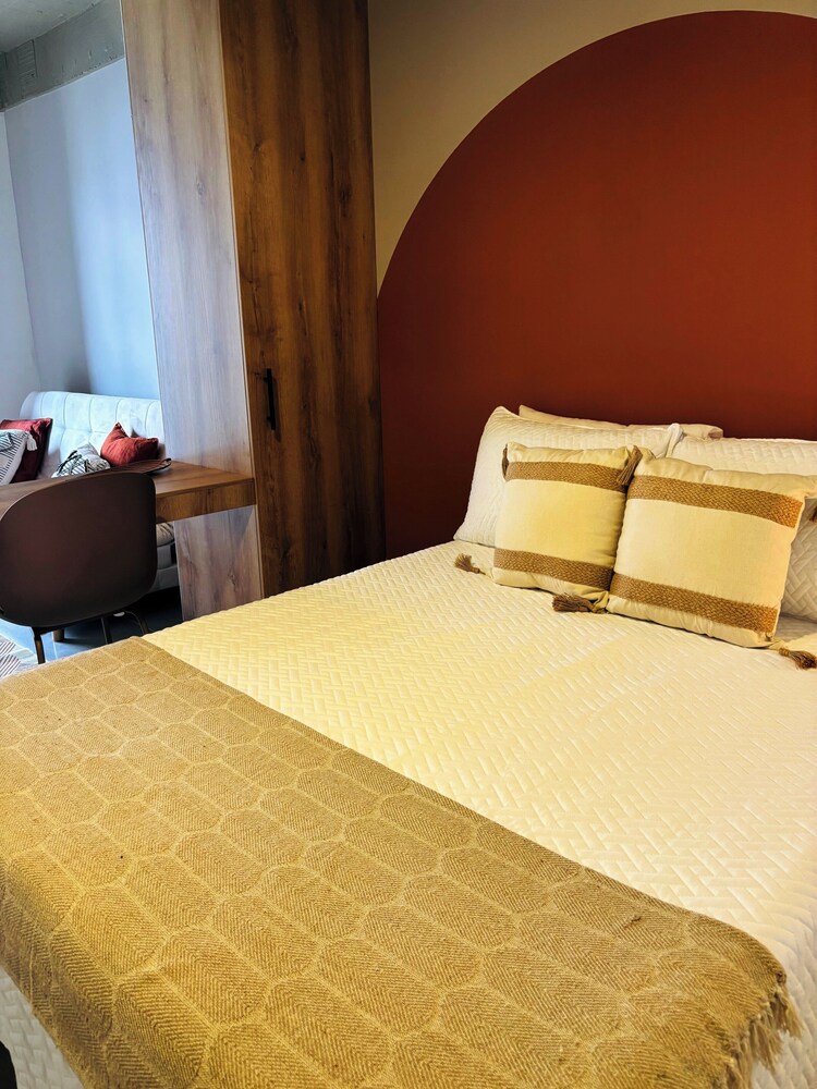 Deluxe Studio, 1 Double Bed with Sofa bed