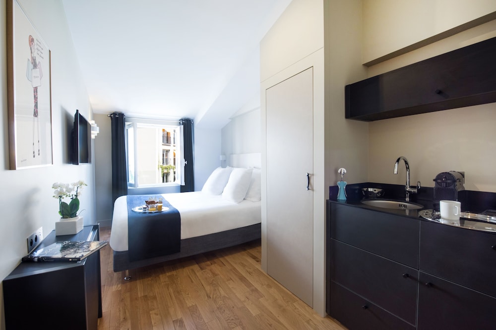 Deluxe Communicates Room photo 2
