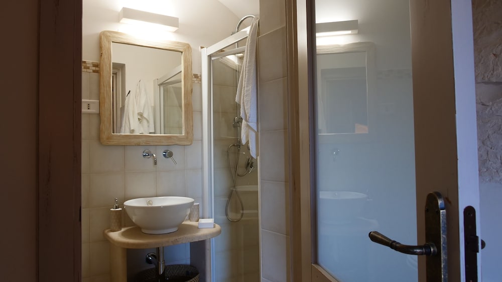 Deluxe Apartment, 1 Bedroom, Non Smoking, Kitchen photo 3
