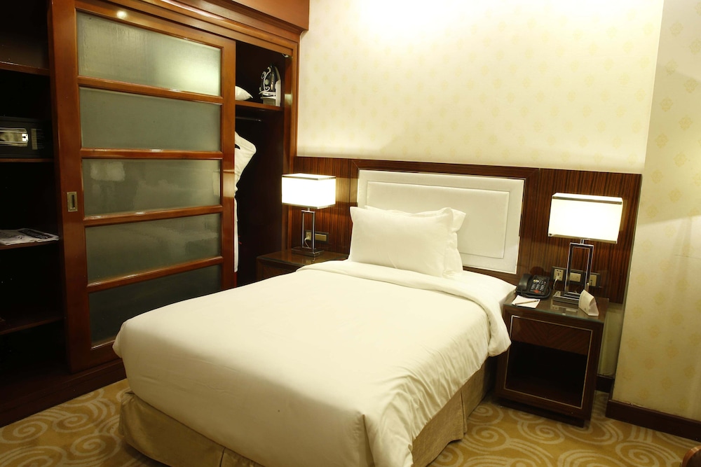 Deluxe Twin Room, 2 Twin Beds (Deluxe Twin Room) - Photo 2