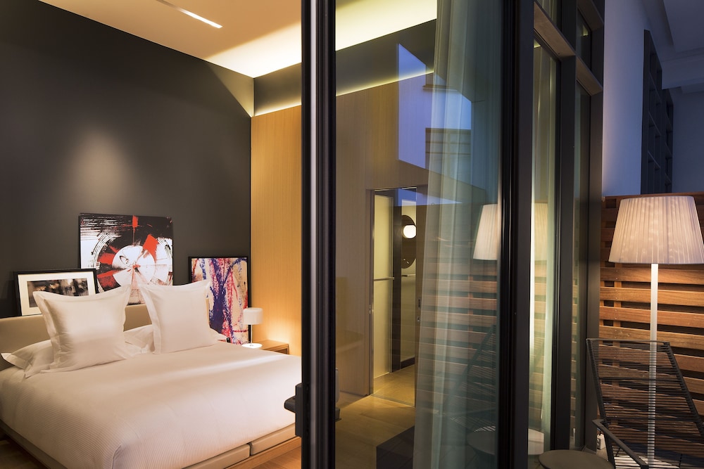 Junior Suite, Terrace thumbnail 5