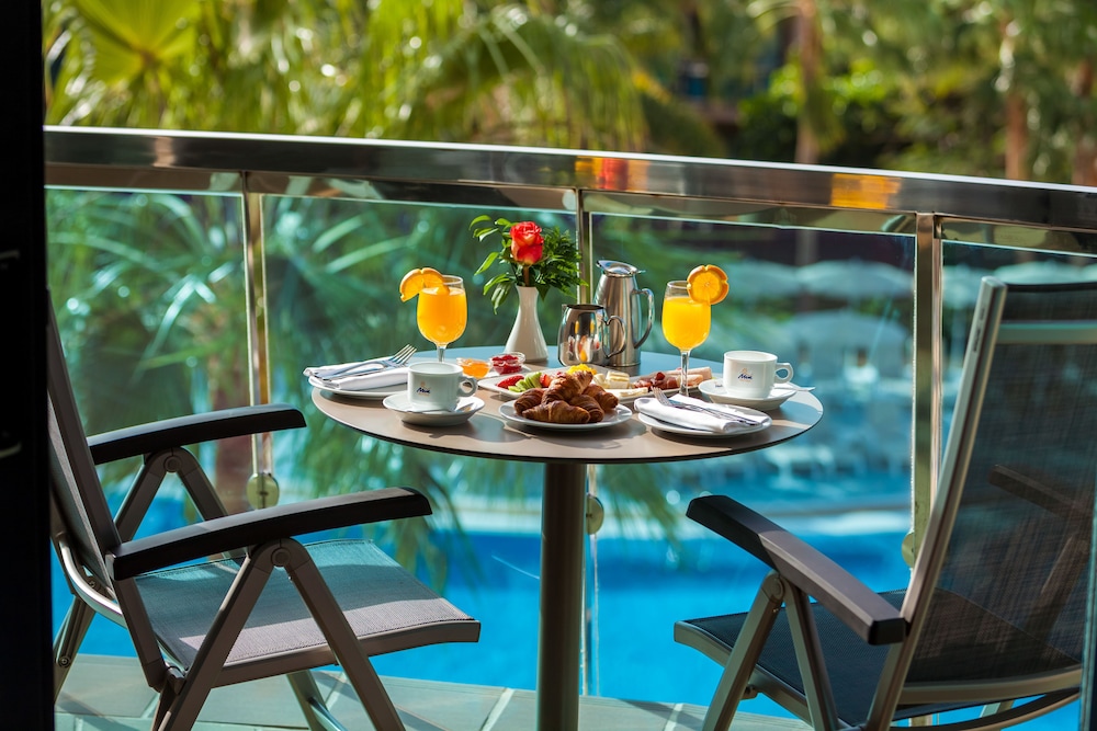 Superior Double Room, 1 Bedroom, Balcony, Pool View