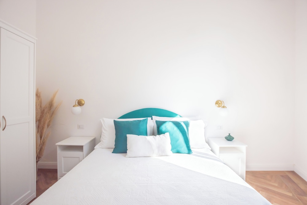 Double Room, Private Bathroom, Garden View photo 3