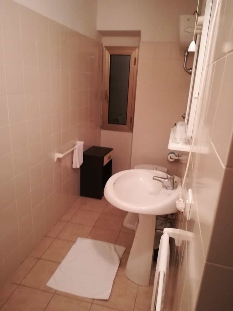 Quadruple Room photo 3