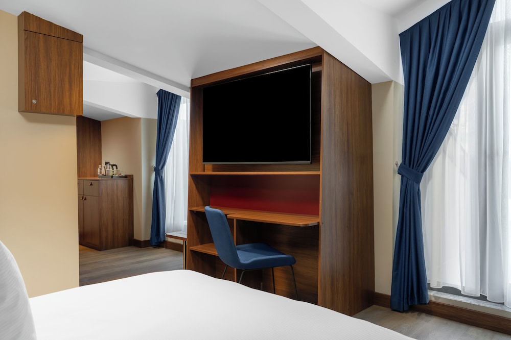 Room, 1 King Bed, Terrace