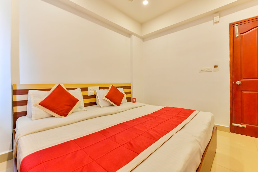 Deluxe Double Or Twin Room, 1 King Bed photo 2