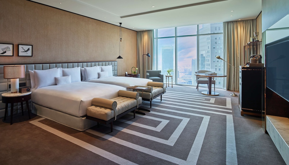 2 Queen Accessible Deluxe Room