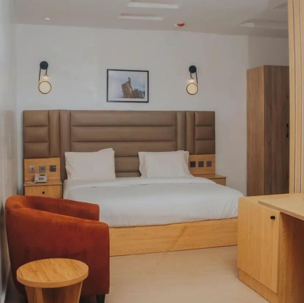 Suite, City View photo 1