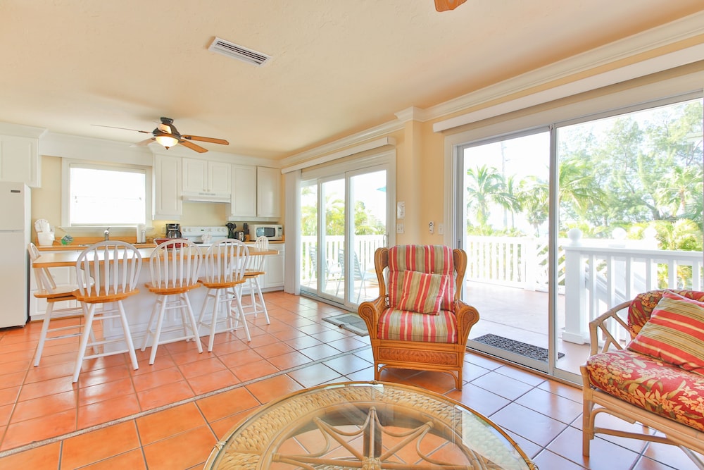 Tortuga Inn #244 (No Elevator, Stairs only), photo 6